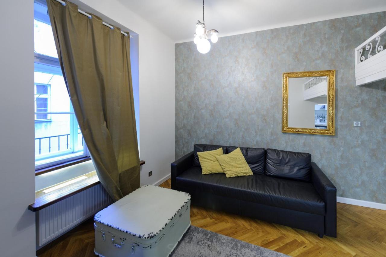 Pinkova Apartments Прага Экстерьер фото